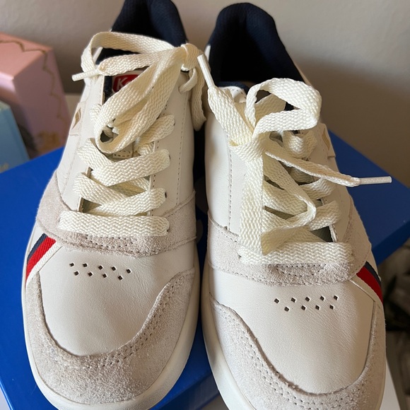 NWT KEDS x Recreational Habits The Court Lea Sneaker - Picture 3 of 9